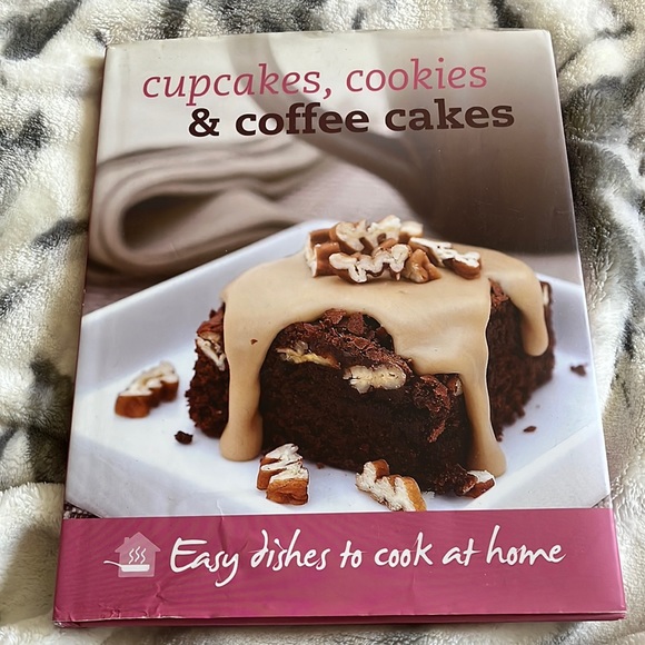 Dessert cook book delectable - Picture 1 of 11